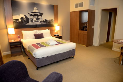 Grosvenor Hotel Adelaide - Accommodation Main Beach 6