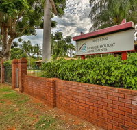Bayside Holiday Apartments - Accommodation Main Beach