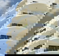 Piermonde Apartments - Cairns