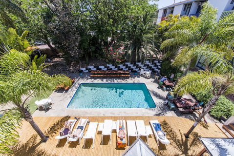 Billabong Backpackers Resort - Accommodation Main Beach 6