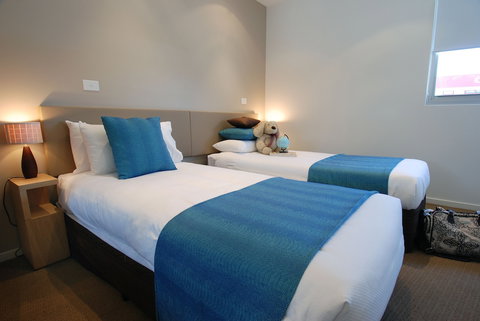 Mantra Quayside - Accommodation Main Beach 6