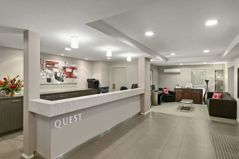 Quest Singleton - Accommodation Main Beach 1