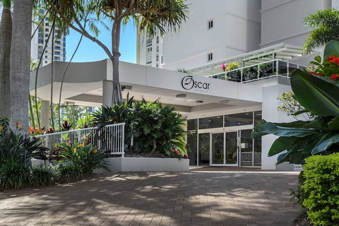 Oscar On Main Resort - Accommodation Main Beach 4