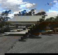 Tuckerbox Motor Inn - Accommodation Main Beach