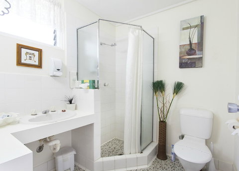 Raceways Motel - Accommodation Main Beach 6