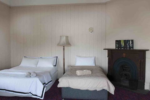 Ulmarra Hotel - Accommodation Main Beach 6