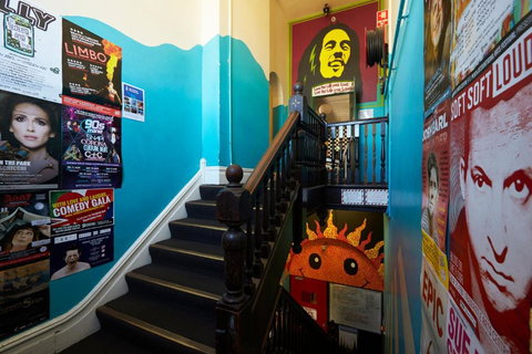 Old Fire Station Backpackers - Accommodation Main Beach 4