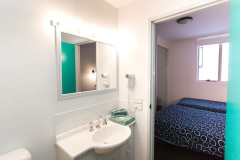 Hobart Central YHA - Accommodation Main Beach 5