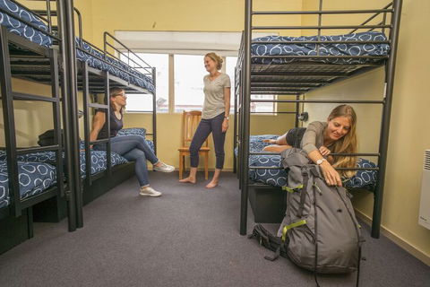 Hobart Central YHA - Accommodation Main Beach 6