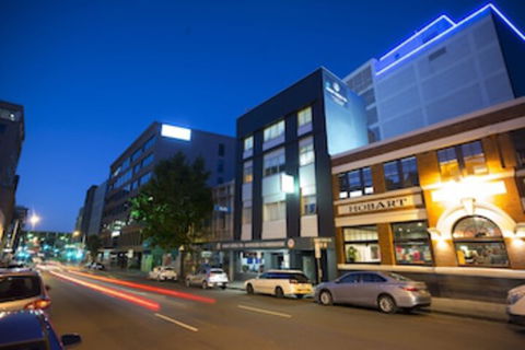 Hobart Central YHA - Accommodation Main Beach 0