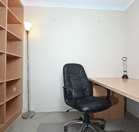 Accommodate Canberra - The Avenue - Accommodation Main Beach