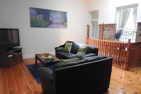 Barossa Best - Accommodation Main Beach 3