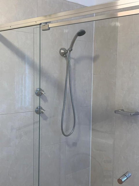 Lemontree Cottage - Accommodation Main Beach 6