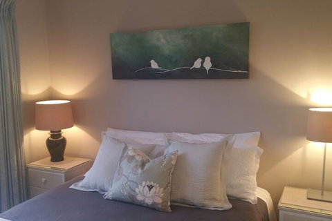 The Musicians Retreat B & B - Accommodation Main Beach 5