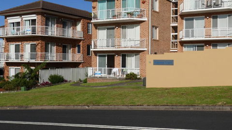 Unit 1 Countess Court - Accommodation Main Beach 5
