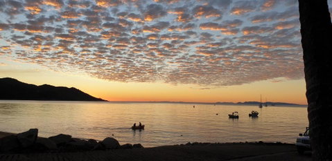 A City Retreat 2BR Apartment Reid Park Townsville - Accommodation Main Beach 1