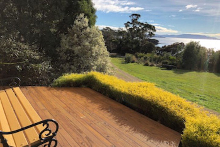 Sloping Main TAS Accommodation Main Beach