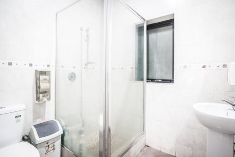 Downtown Backpackers Hostel - Accommodation Main Beach 4
