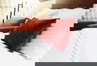 Manhattan Park Inn - Accommodation Main Beach 0