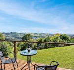 Rosebrook Cottages - Accommodation Main Beach