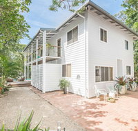A PERFECT STAY - Beach Chalet - Accommodation Main Beach