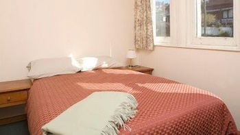 Narrara Backpackers - Accommodation Main Beach 0