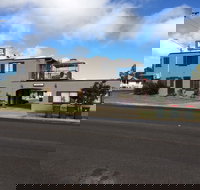 Warwick Vines Motel - Accommodation Main Beach