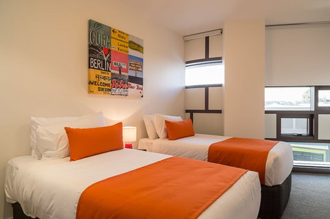 AKOM Prahran - Accommodation Main Beach 6