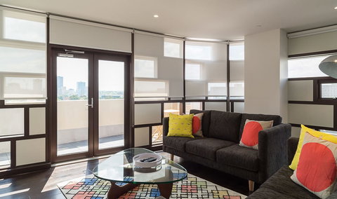 AKOM Prahran - Accommodation Main Beach 3