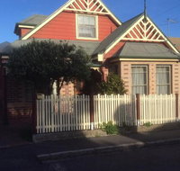 3 batten street - Accommodation Main Beach