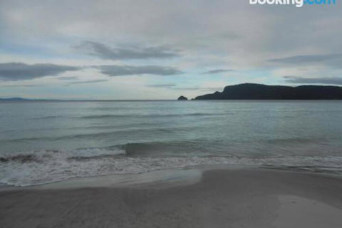 Bruny Ocean Cottage - Accommodation Main Beach 2
