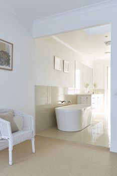 Hamptons Hinterland Retreat - Accommodation Main Beach 4