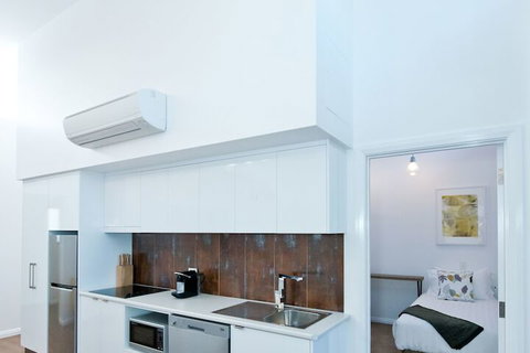 Loxton Courthouse Apartments - Accommodation Main Beach 5