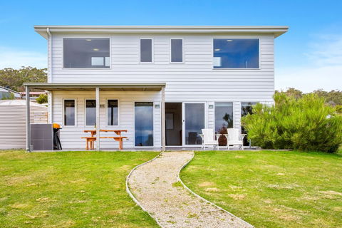 Manfield Seaside Bruny Island - Accommodation Main Beach 1