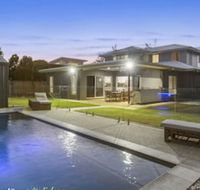 Ebony Rose Tweed Coast Holidays - Accommodation Main Beach