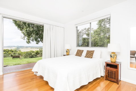 A PERFECT STAY - Jali Burugar - Accommodation Main Beach 2