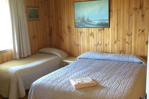 Cooba Holiday Motel - Accommodation Main Beach 7