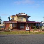 Ocean View Retreat - Accommodation Main Beach 0