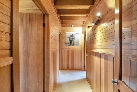 Snowgoose - Accommodation Main Beach 3
