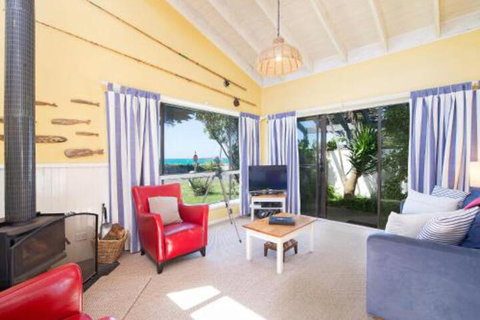 Beach Break - Accommodation Main Beach 5