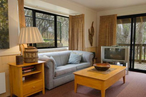 Discobolus 2 - Accommodation Main Beach 5