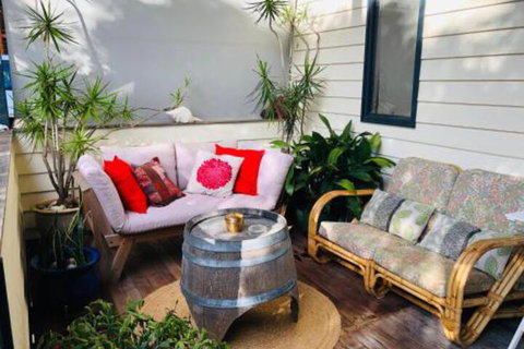 Zephyr Studio - Accommodation Main Beach 2
