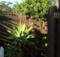 Serenity Lodge for Couples - Accommodation Main Beach
