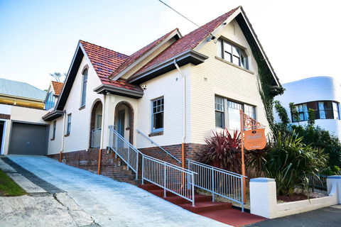 Heathfield Apartments - Accommodation Main Beach 4