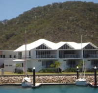 Waters Edge Townhouse 4 - Accommodation Main Beach