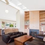 Valkei - Accommodation Main Beach 0