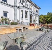 Waratah on York - Accommodation Main Beach