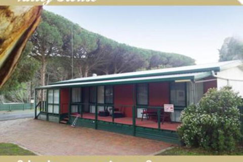 Second Valley Caravan Park - Accommodation Main Beach 3