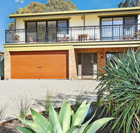 Port of Call - Accommodation Main Beach