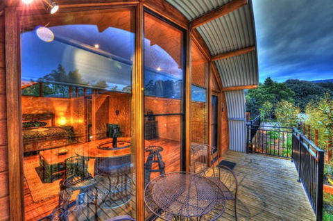 43 Degrees Bruny Island - Accommodation Main Beach 0